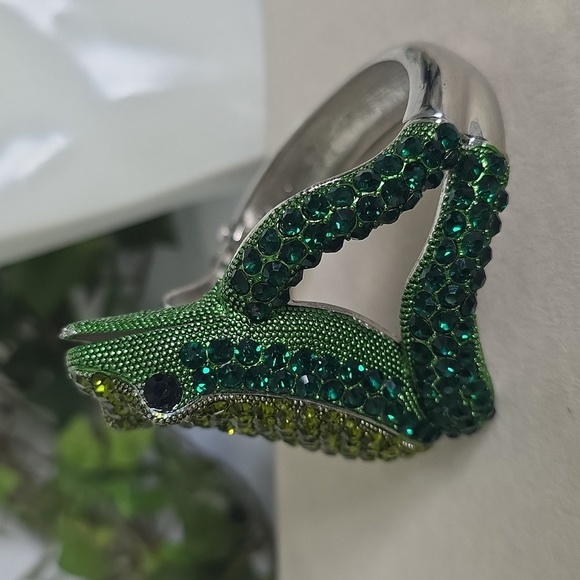 Silver Statement Bracelet Green Cubic Zirconia Frog Clamper Hinge - Picture 7 of 11